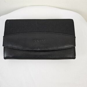 BUXTON Black Leather Wallet
